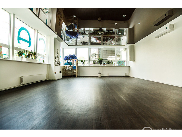 Зал для занятий йогой